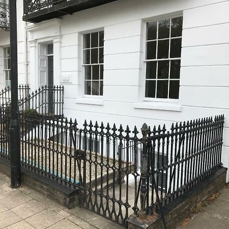 The Apartment, Lower Ground Floor, Clarendon Place Leamington Spa Exteriör bild